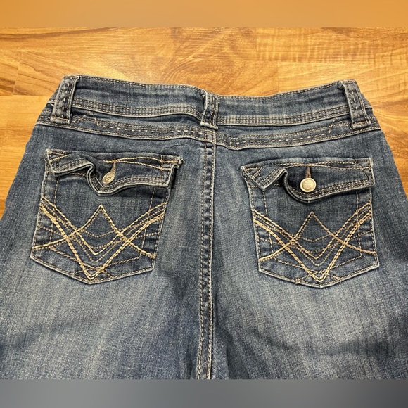 Lee Slender Secret Jean - Picture 9 of 13